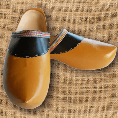 Westfälischer Holzschuh - lackiert